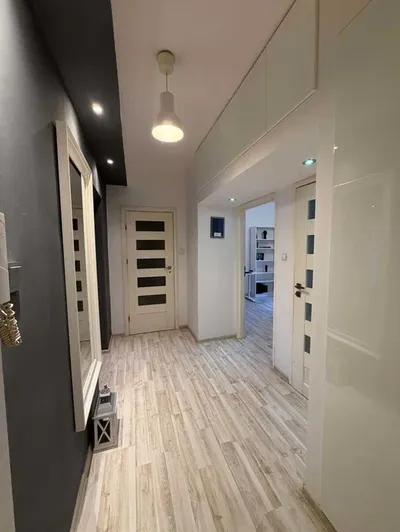 Wynajmę mieszkanie 50 m² 2-pokojowe Praga Południe - miniatura 5