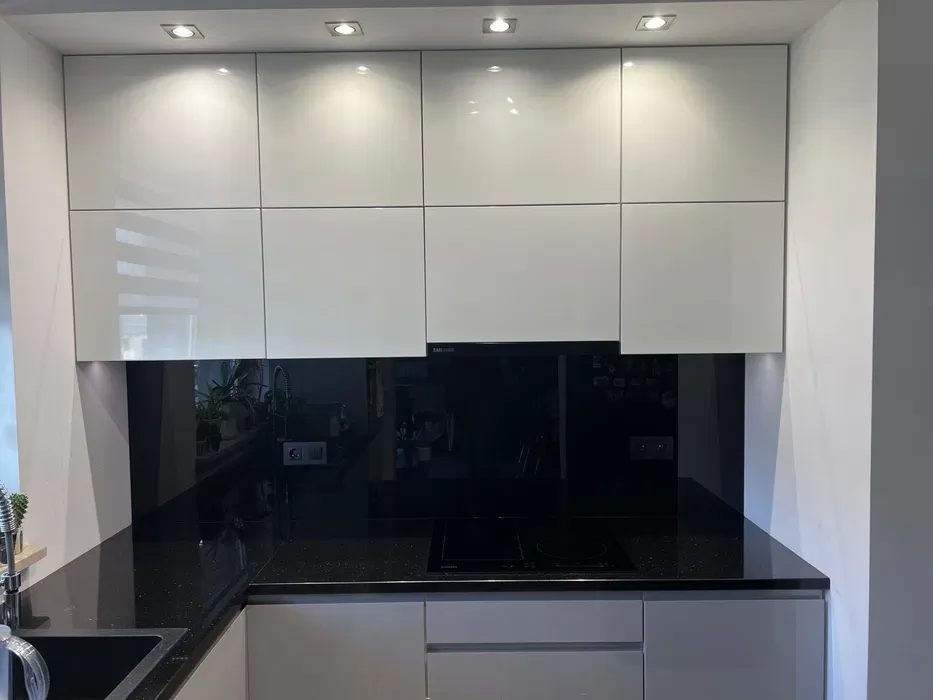 Do wynajęcia komfortowe mieszkanie 41 m² – wysoki standard, klimatyzacja, duży balkon - 1/8