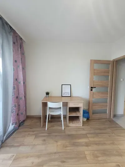 Pokoj do wynajęcia ul. Wyścigowa - miniatura 3
