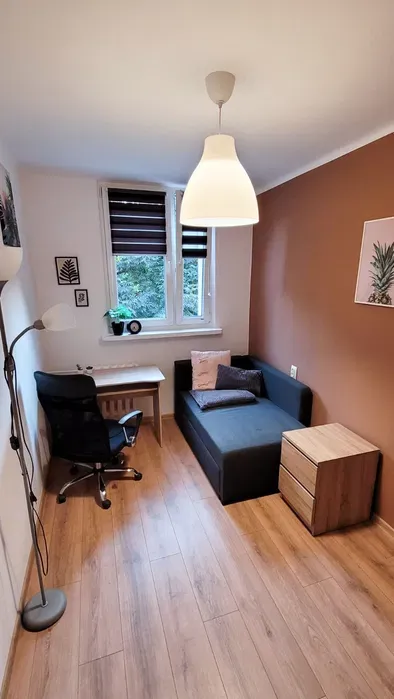 Mieszkanie w fantastycznej lokalizacji, po remoncie 40m - miniatura 2