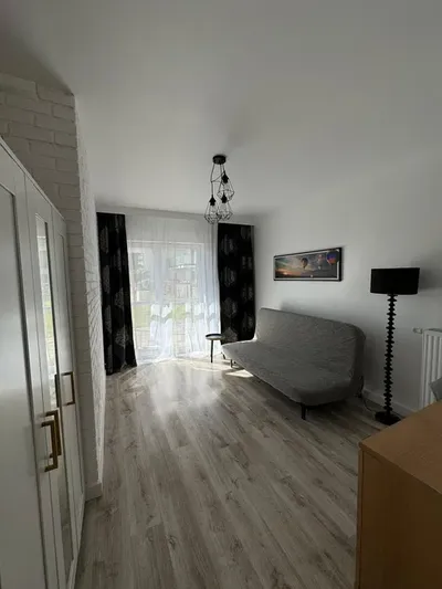Wolny pokoj z bardzo dobrym dojazdem do centrum - miniatura 3