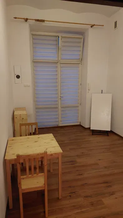 GARSONIERA 18M2, bezpośrednio, Kraków Kazimierz - miniatura 3
