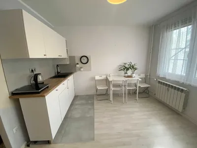 Kawalerka 17m2 na wynajem - Warszawa Wola - Czynsz administracyjny w cenie najmu - miniatura 3