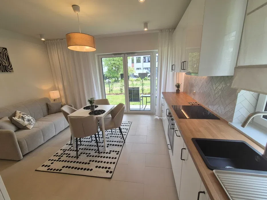 Nowoczesne mieszkanie 27 m² | Ogródek 70 m² | Garaż | Piaskowa 9, Cube - 1/8