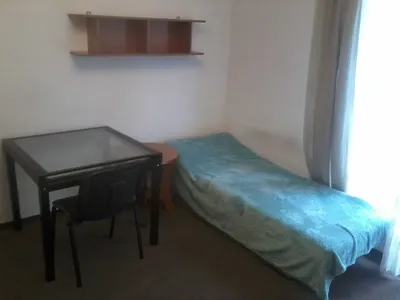 Wolne miejsce w pokoju dwuosobowym dla dziewczyny, blisko rynku - miniatura 3