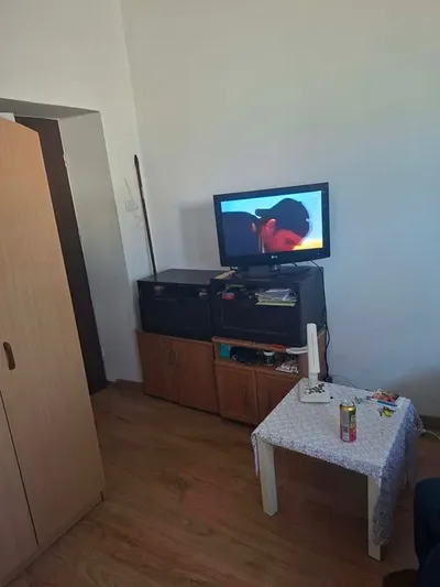 Wynajmę przytulną kawalerkę w Łagiewnikach - miniatura 3