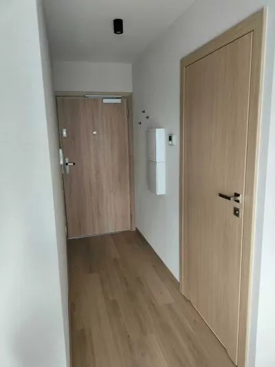 Kawalerka do wynajęcia - Centrum Kraków - bez pośredników - miniatura 5