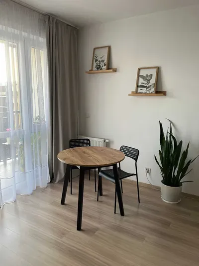 Kawalerka 27 m² | Strzeszewskiego | TV + internet | garaż - miniatura 2