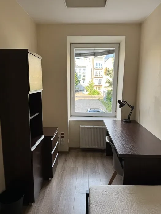 Pokój jednoosobowy w centrum Łodzi - 1/7