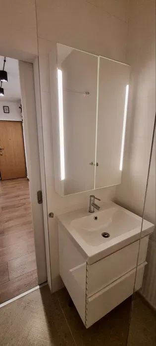 Mieszkanie Koszutka | 2 ustawne pokoje | 4min od Rynku | Wysposażone | Parking | Po remoncie | 1 pietro - miniatura 4