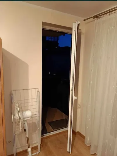 Mieszkanie. Dwa pokoje. Radzikowskiego. Od Października - miniatura 4