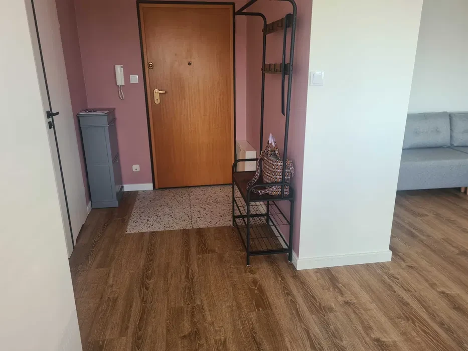 33 m² do wynajęcia | Parking | Praga Południe | okolice Balatonu - 1/8