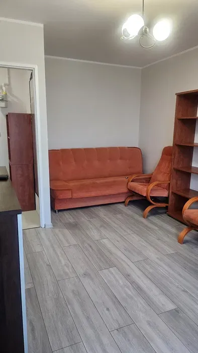Kawalerka do wynajęcia na Błoniu - miniatura 2