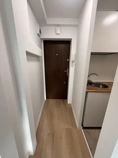 REZERWACJA Kawalerka koło Ornamentu - miniatura 3