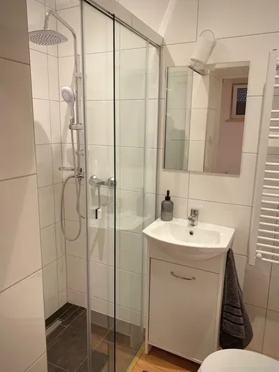 Wynajmę kawalerkę Gliwice-Śródmieście - miniatura 3