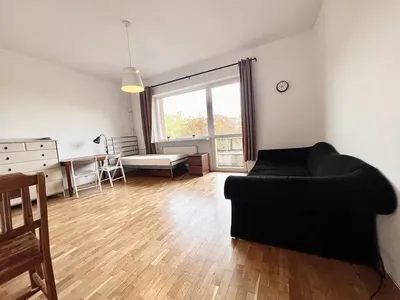 Kawalerka na Powiślu z balkonem w kamienicy! - miniatura 3