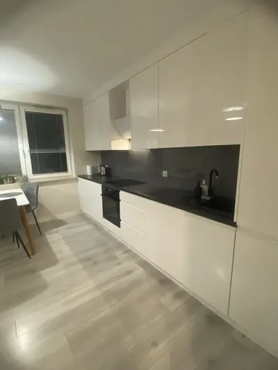Do wynajęcia jasne i komfortowe mieszkanie 3-pokojowe! - miniatura 3