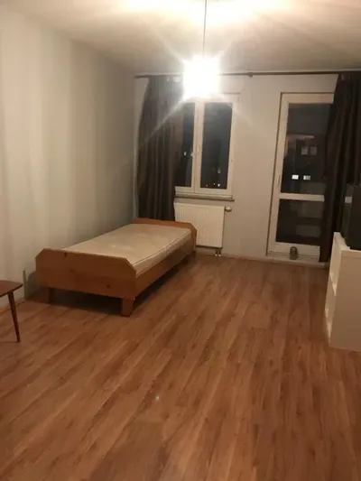 Kawalerka do wynajęcia - miniatura 4