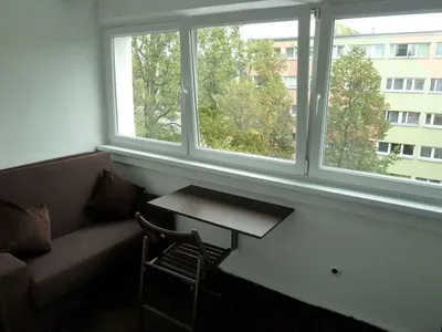 [ul. Rojna 4] - Pokoj (1os) + 42" TV + WiFi [Kaucja 300 PLN] - miniatura 2