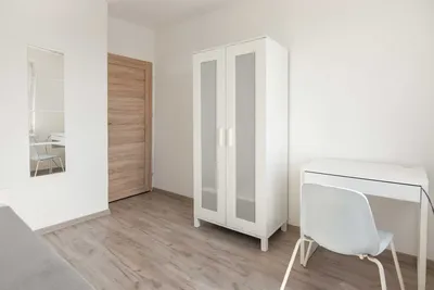 Mieszkanie 3-pokojowe (pokoje oddzielne) do wynajęcia - Kraków, Powstańców - miniatura 5