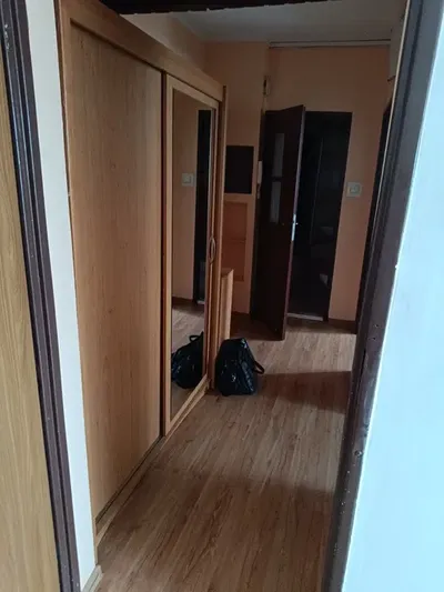 Mieszkanie 40m2 w dobrej lokalizacji - miniatura 4