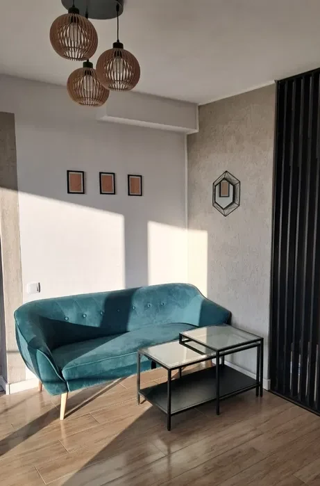 Mieszkanie do wynajęcia, dwa pokoje, apartamentowiec - 1/7