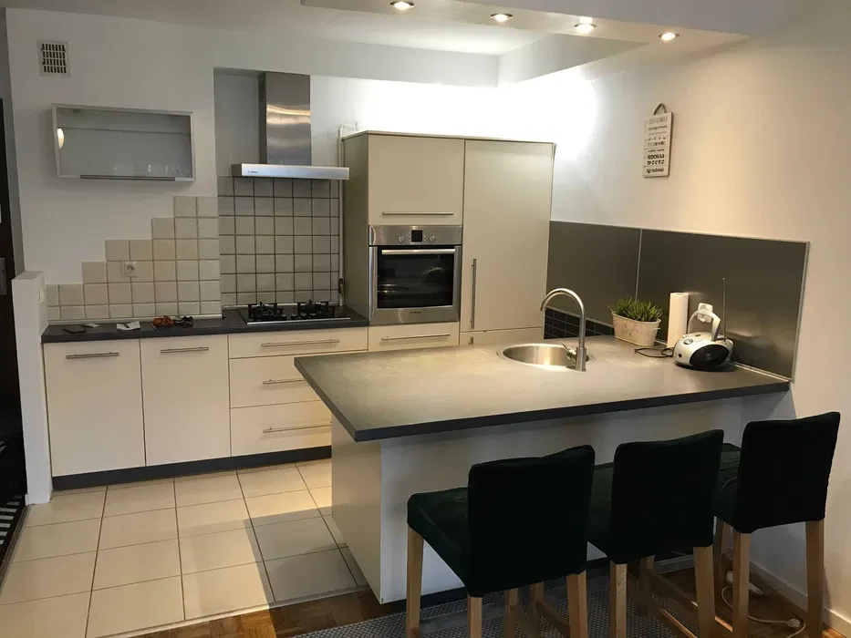 Mieszkanie- 2 pokoje, Mokotów blisko centrum-bezpośrednio - 1/17