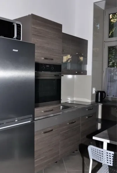 Wynajmę pokoj z kuchnią bez prowizji w Podgórzu Czarnieckiego 30m2 - miniatura 2