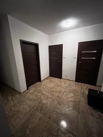 Wynajme przytulny pokój dla jednej osoby na Ursusie (ul.Skoroszewska) - miniatura 4