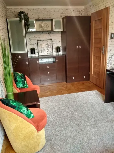 Jasne 2 oddzielne, nieprzechodnie pokoje CENTRUM !ul. Orzeszkowej BEZPOŚREDNIO! Branickich Alfa - miniatura 2