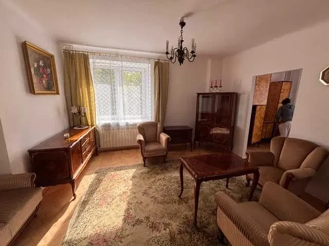 Kawalerka 30 m², umeblowana, centrum Warszawy przy ul. Ogrodowej 5, wynajem od zaraz. Bezposrednio. - 1/8