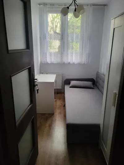 Dziewczynie, pokój, 7m2 Bródno, Wyszogrodzka