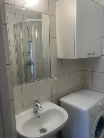 Wynajmę kawalerkę - Kraków, ul. Bieżanowska - miniatura 4
